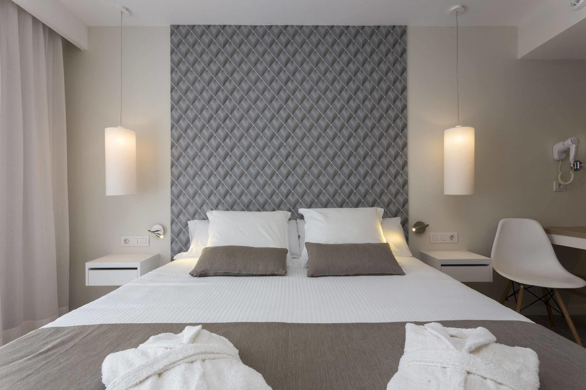 Aluasoul Ibiza - Adults Only Hotell Es Cana Exteriör bild